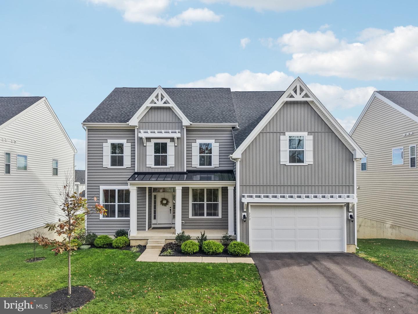 222 Grove Valley Court, Chalfont