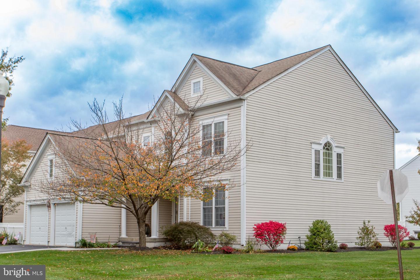 354 E Armstrong Drive, Fountainville