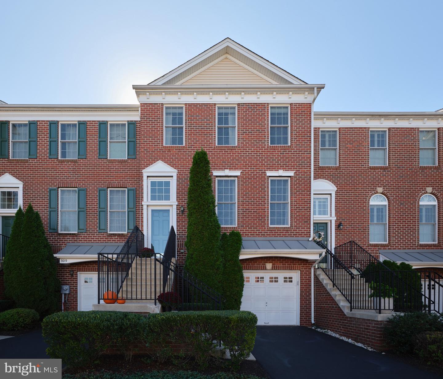 3017 E Dorchester Street, Furlong