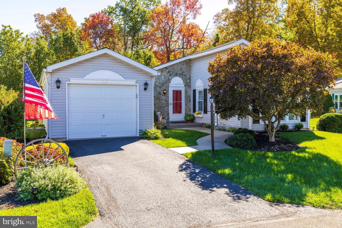 158 Grouse Circle, New Hope