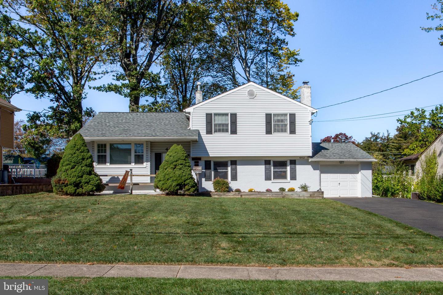 442 Acorn Drive, Warminster