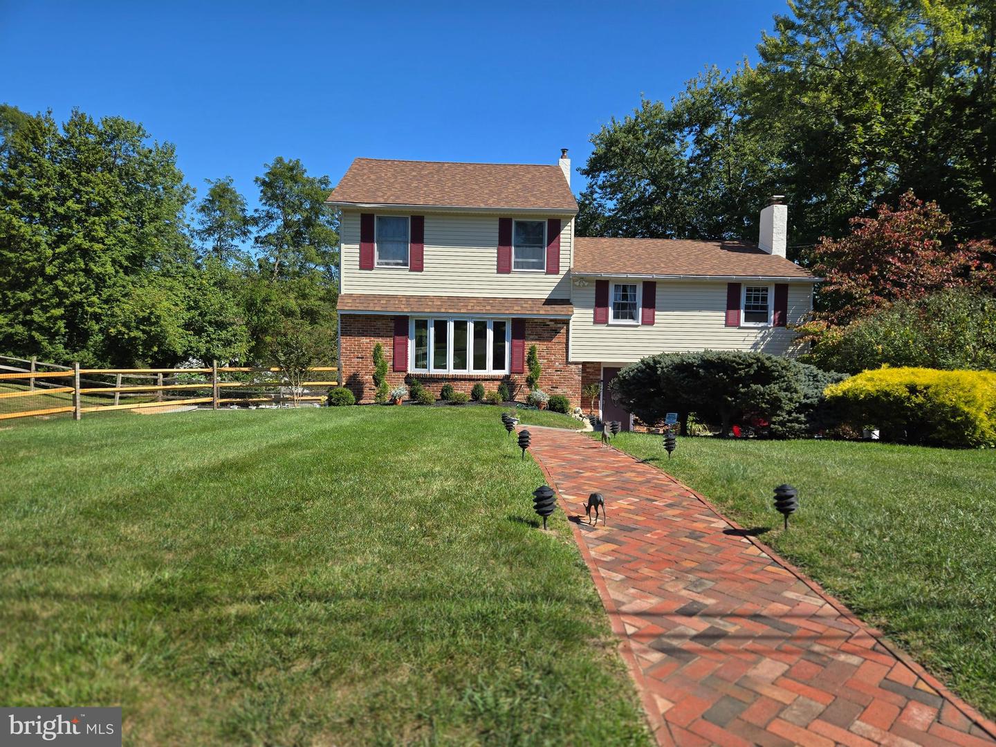 65 Witherington Drive, Holland