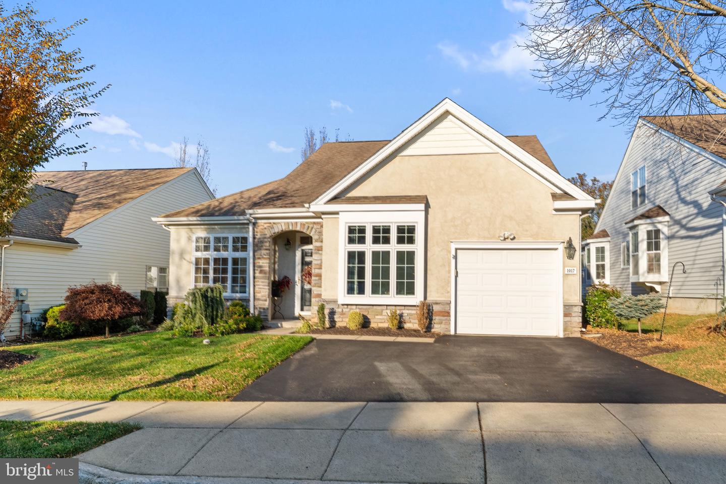 1017 Conway Court, Warwick