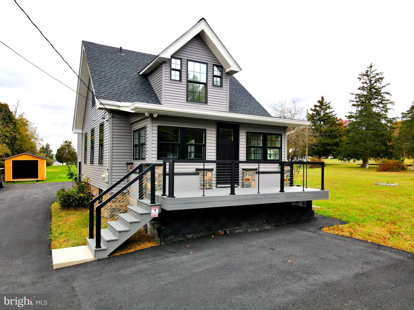 135 Center Hill Road, Ferndale