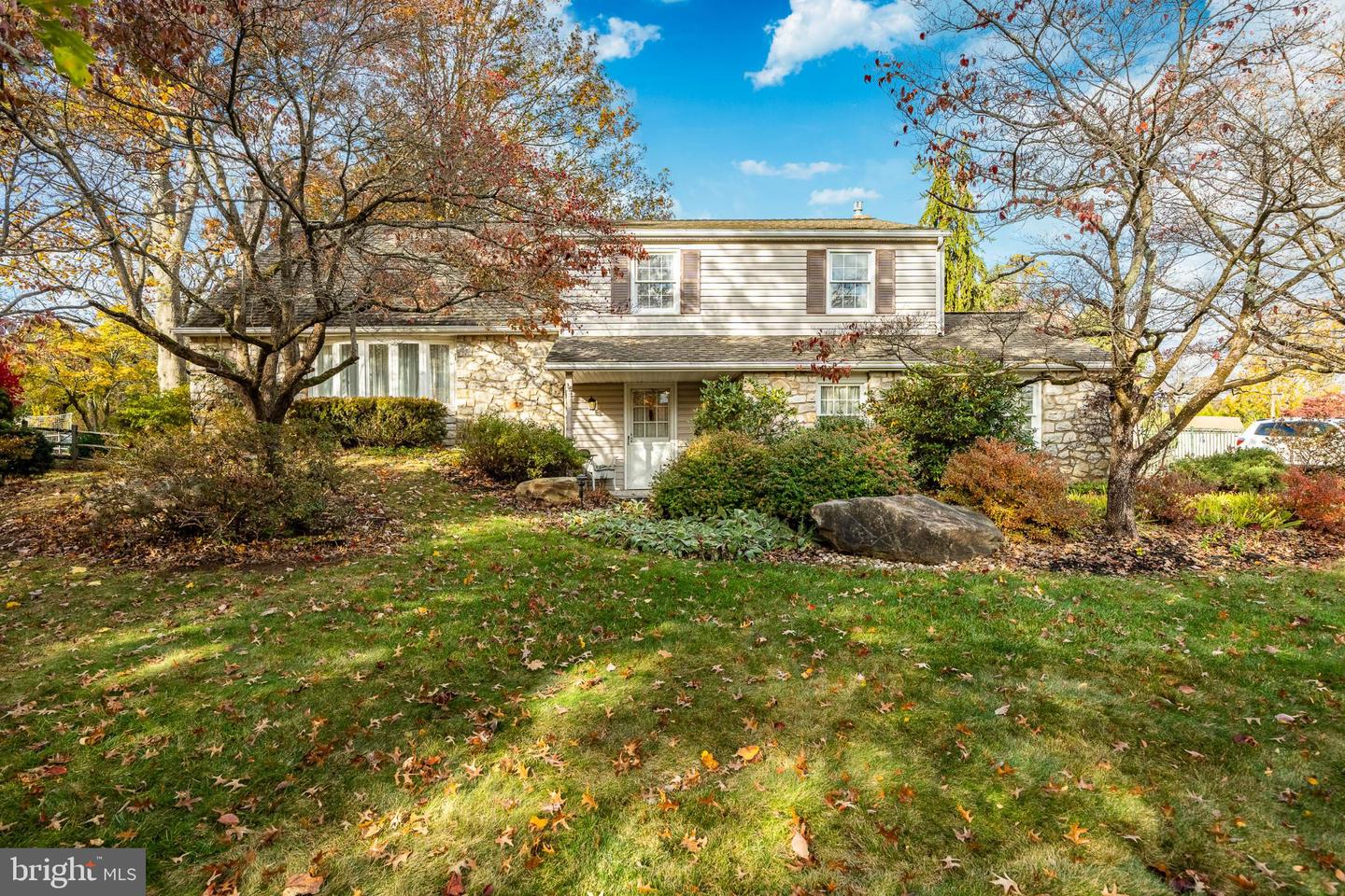 44 Shady Lawn Drive, Southampton