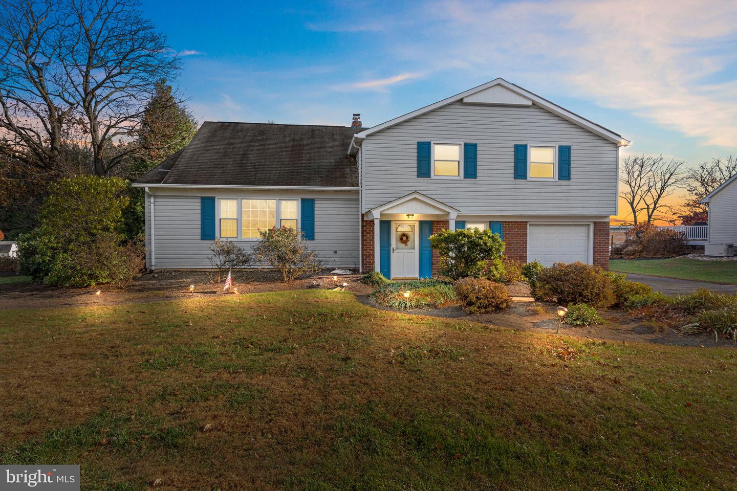 195 Harriet Road, Southampton