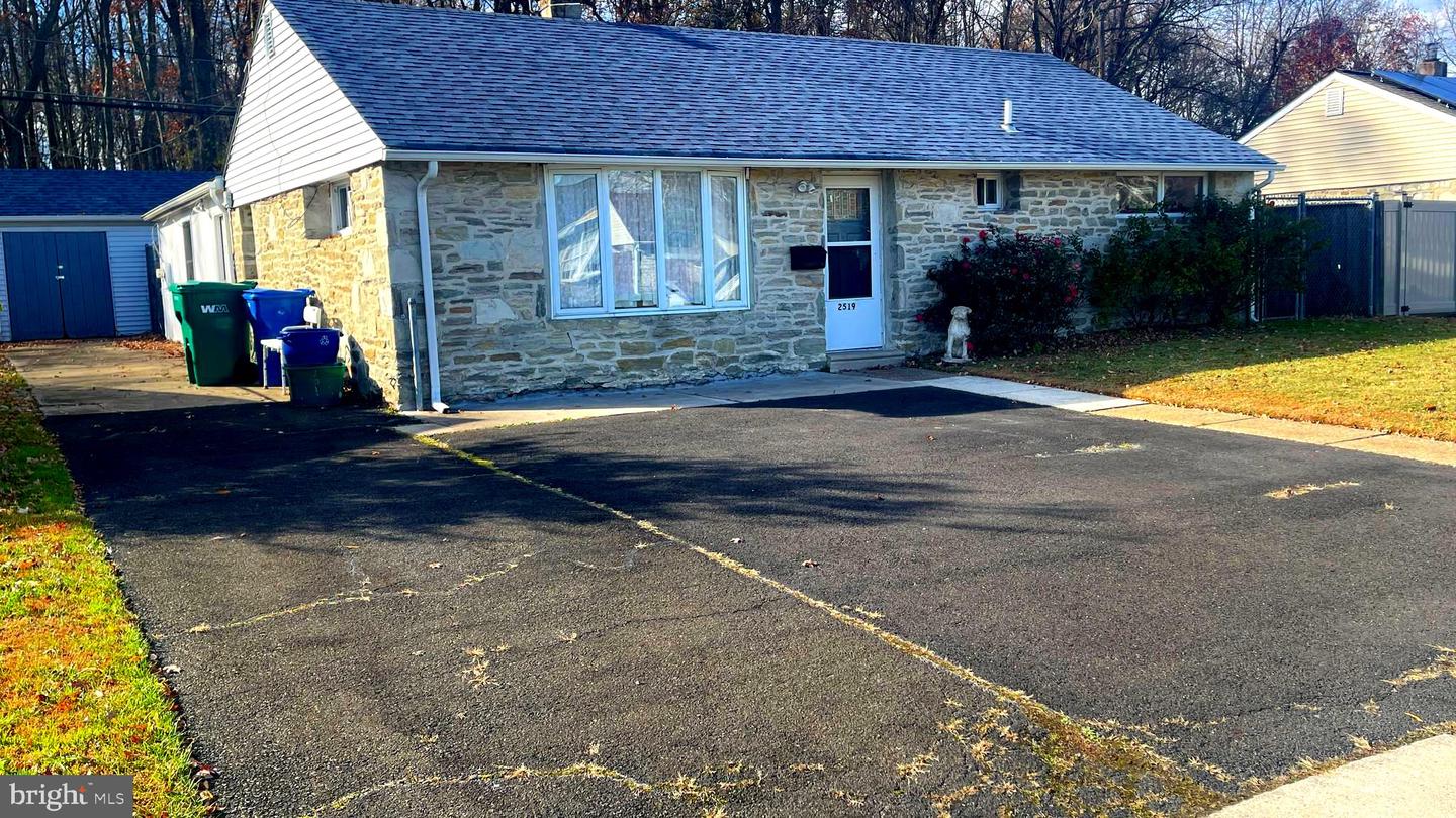 2519 Woodlawn Drive, Bristol