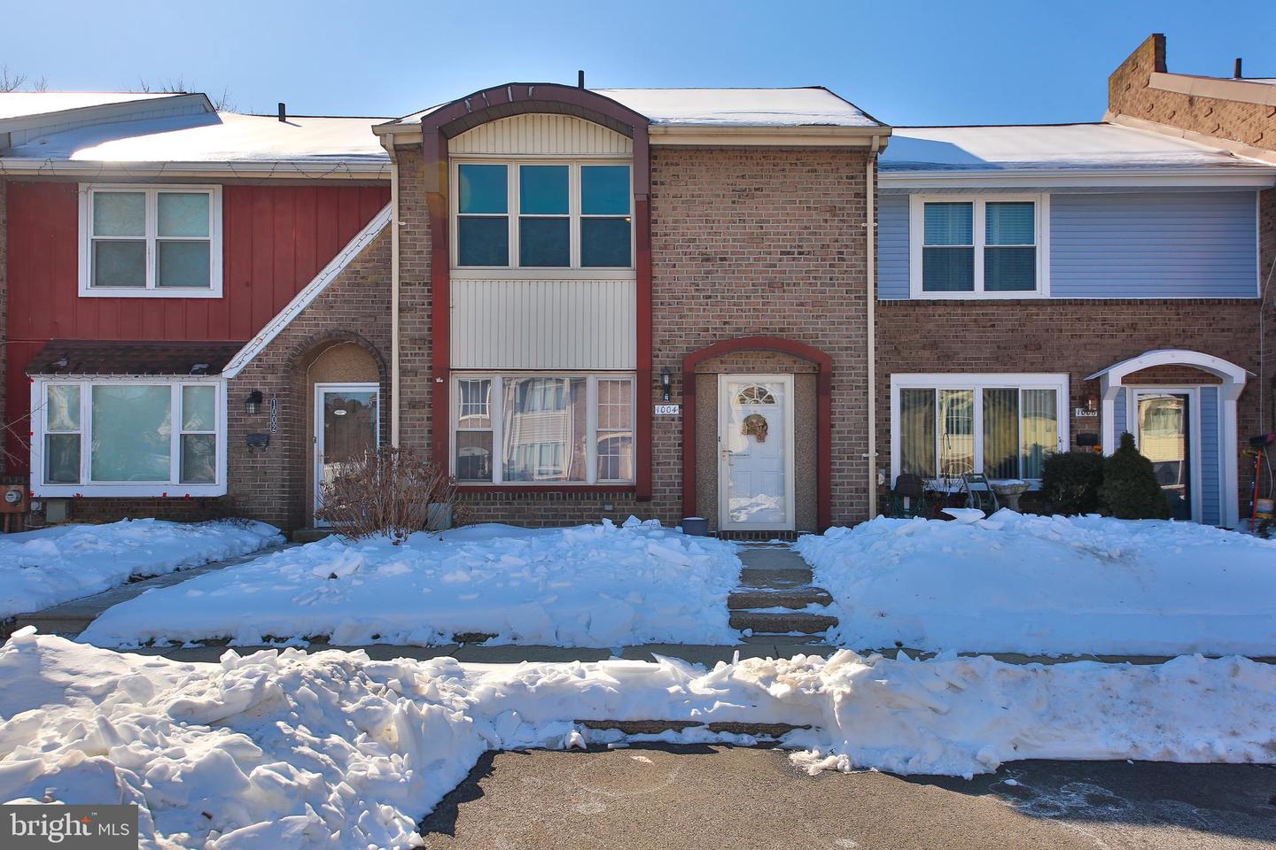 1004 Weybridge Court, Bensalem