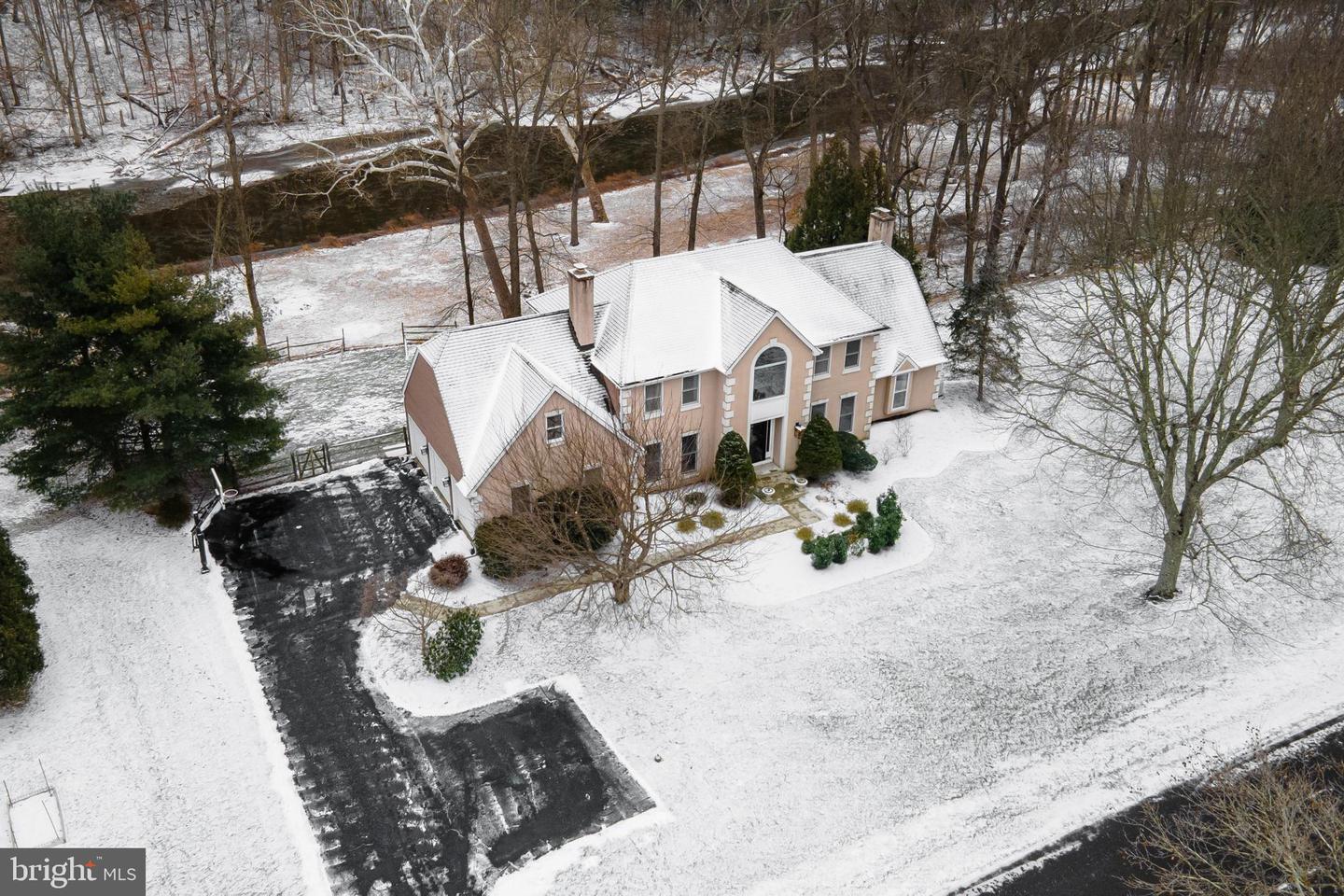 880 Macclesfield Road, Furlong