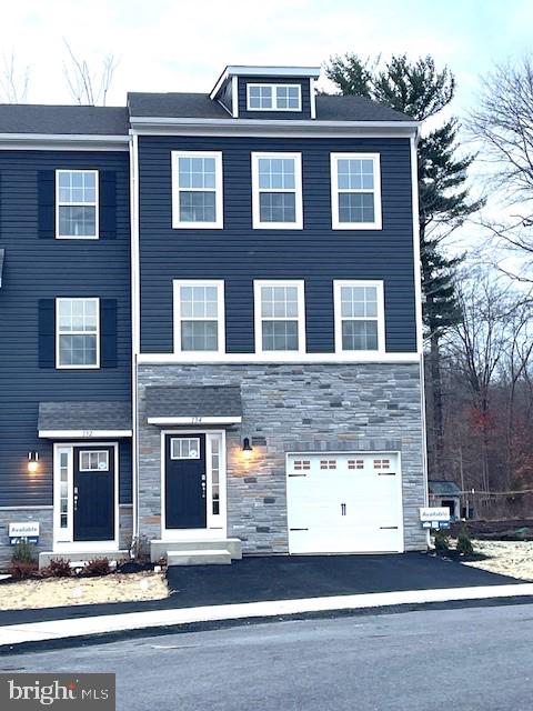 101 Bell Court