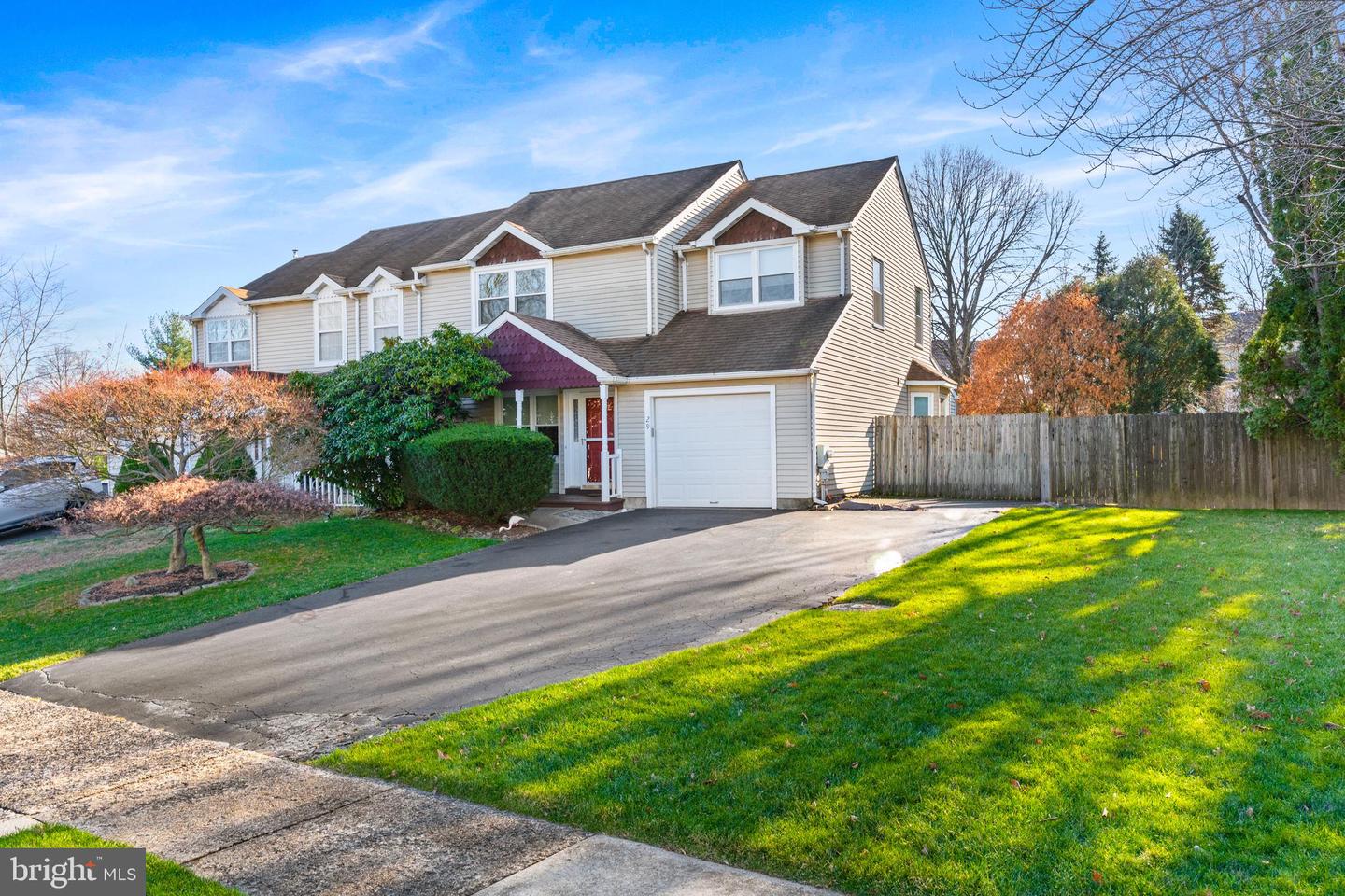 29 Tree Bark Lane, Southampton