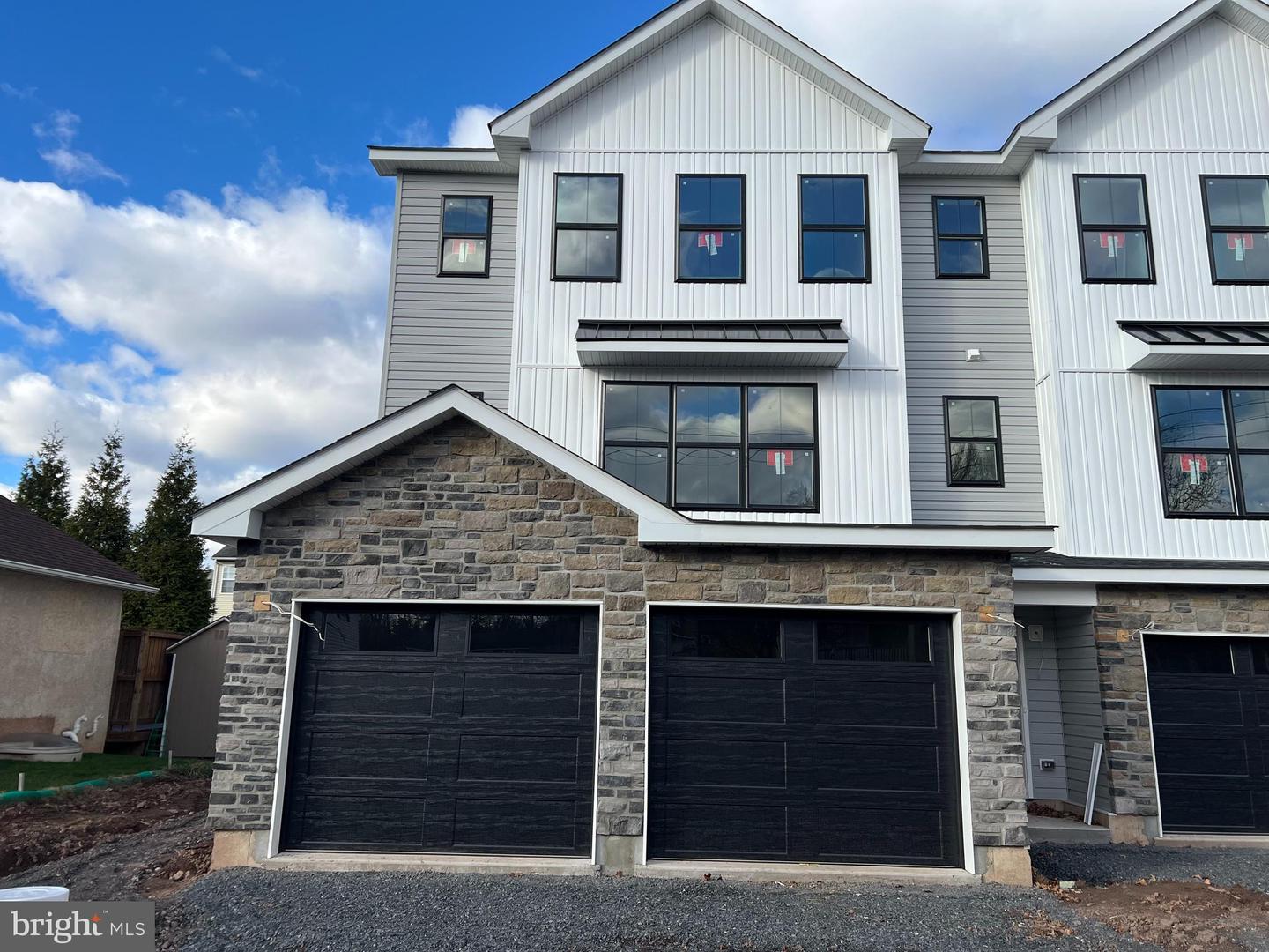 51 W Clymer Avenue, Sellersville