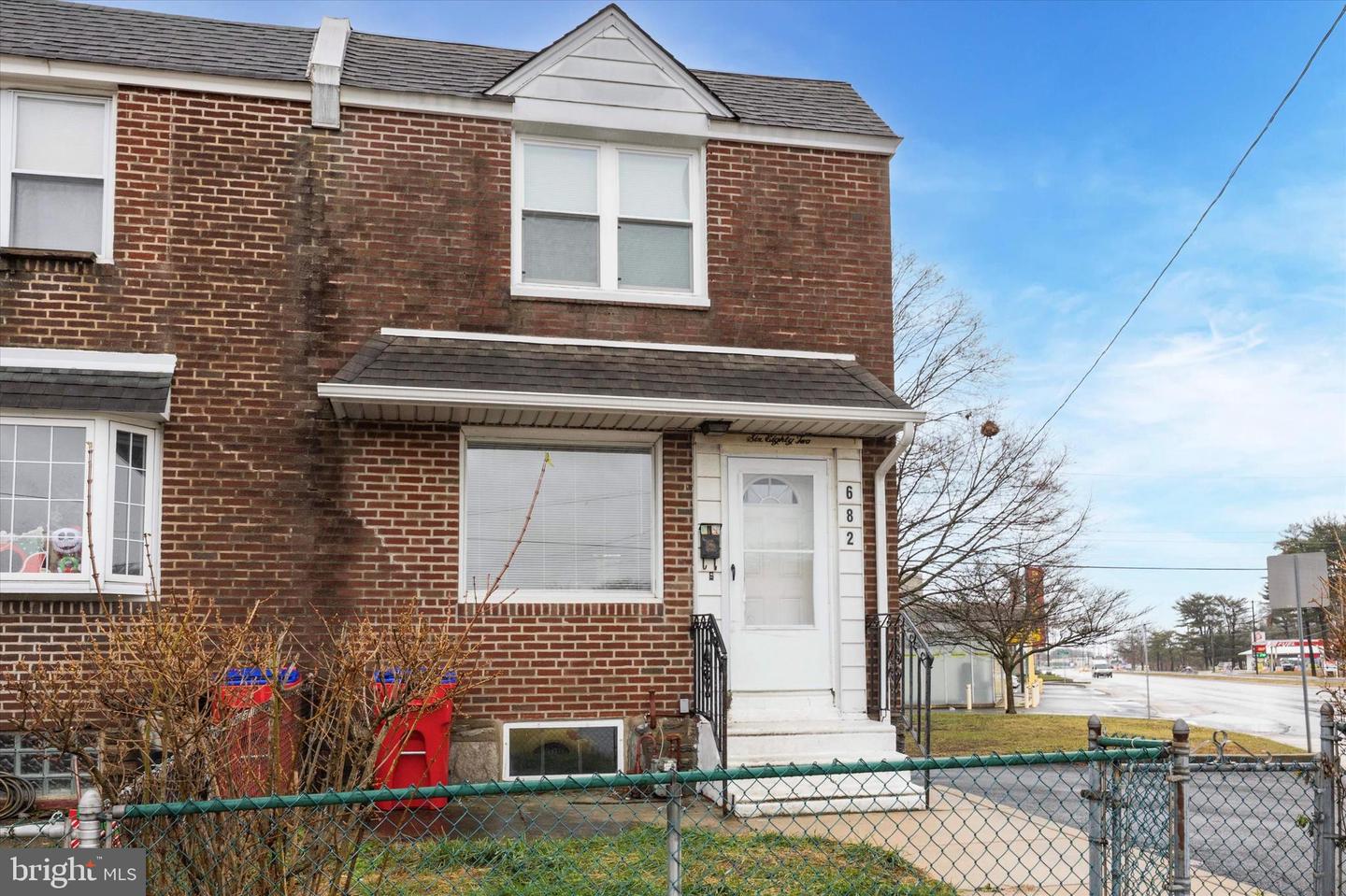 682 2nd Avenue, Bristol