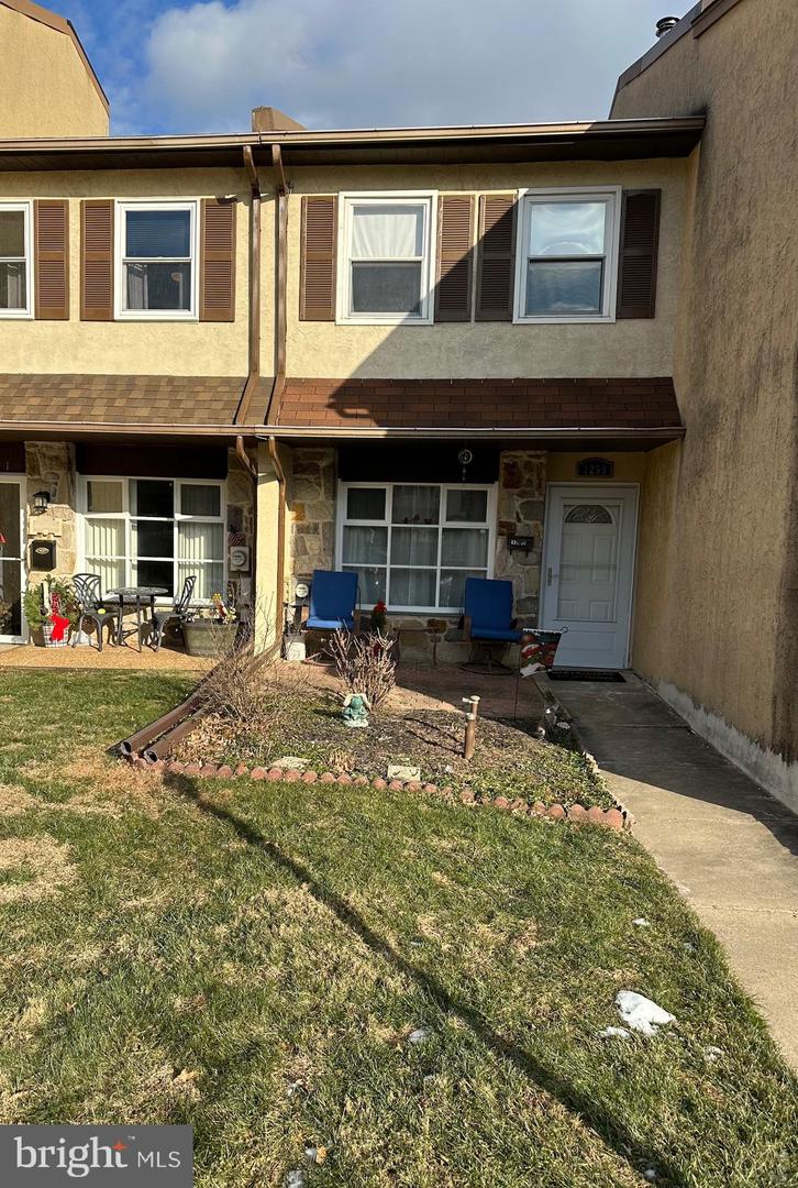 1259 Lisa Drive, Warrington