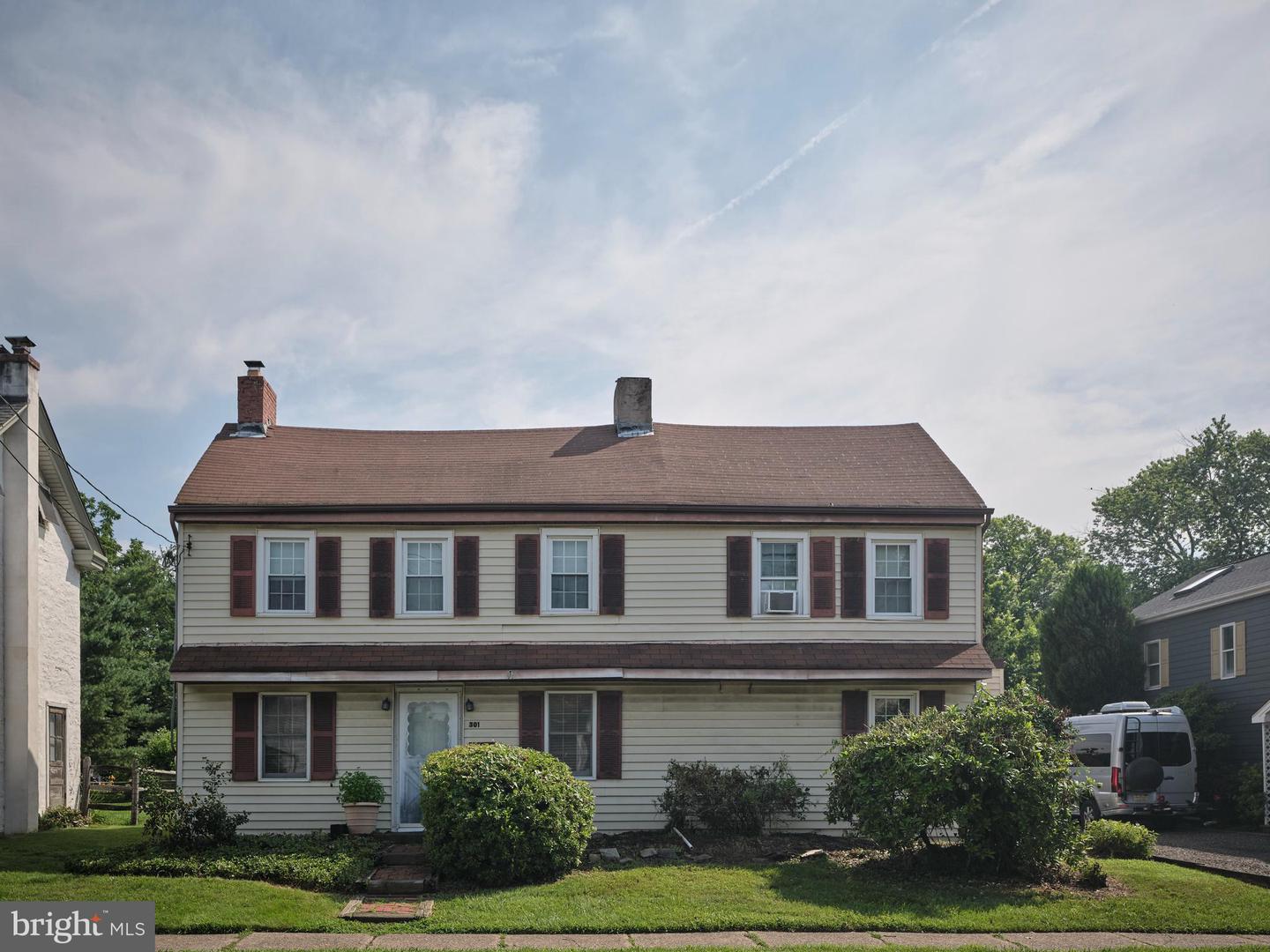 301 Main Street, Hulmeville