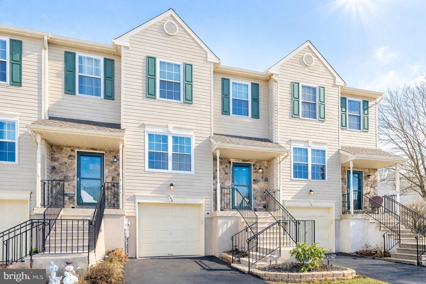 146 Strawberry Lane, Perkasie