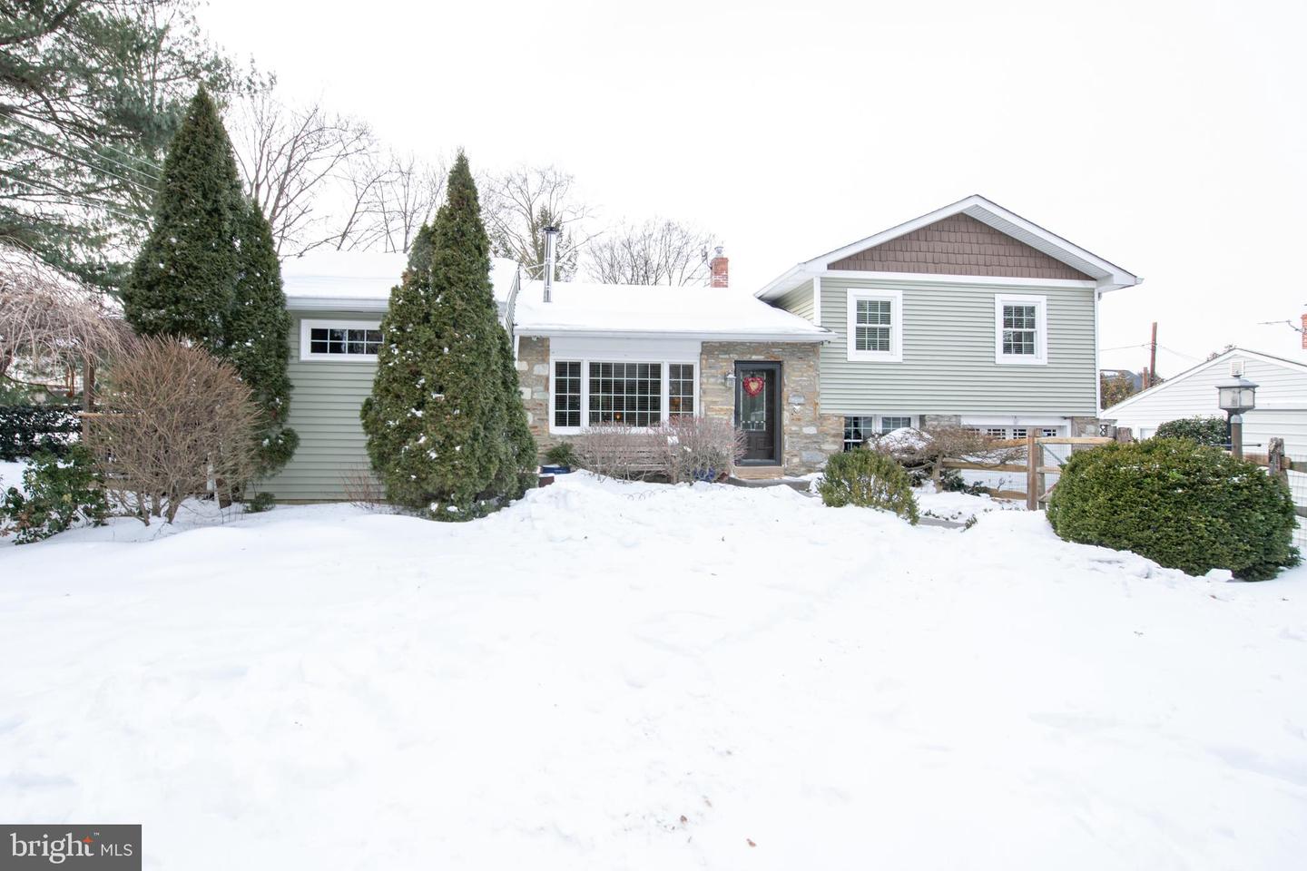 1514 2nd Street Pike, Southampton
