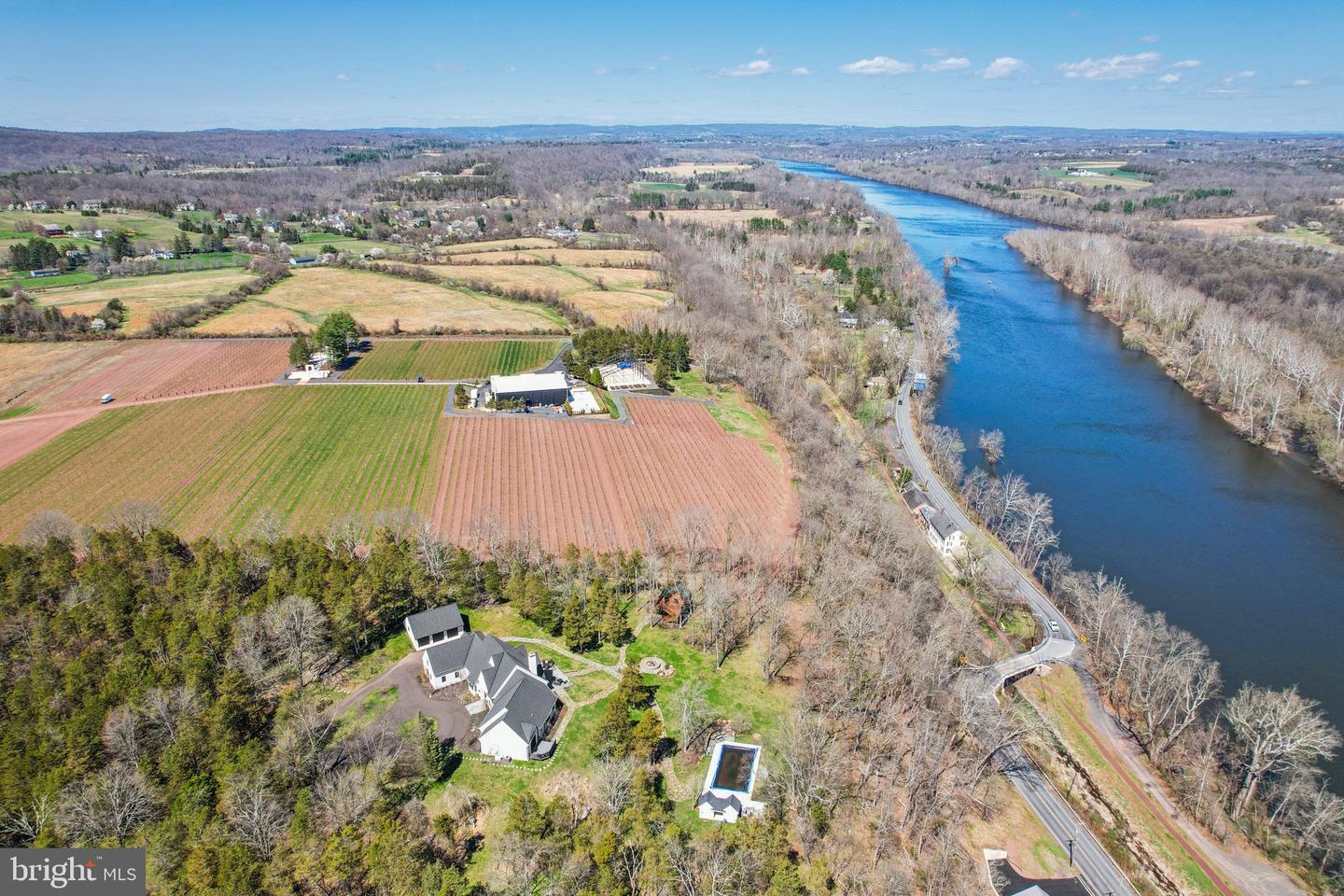 2 Cedar Lane