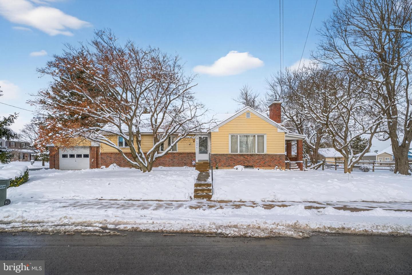 121 Cherry Street, Richlandtown