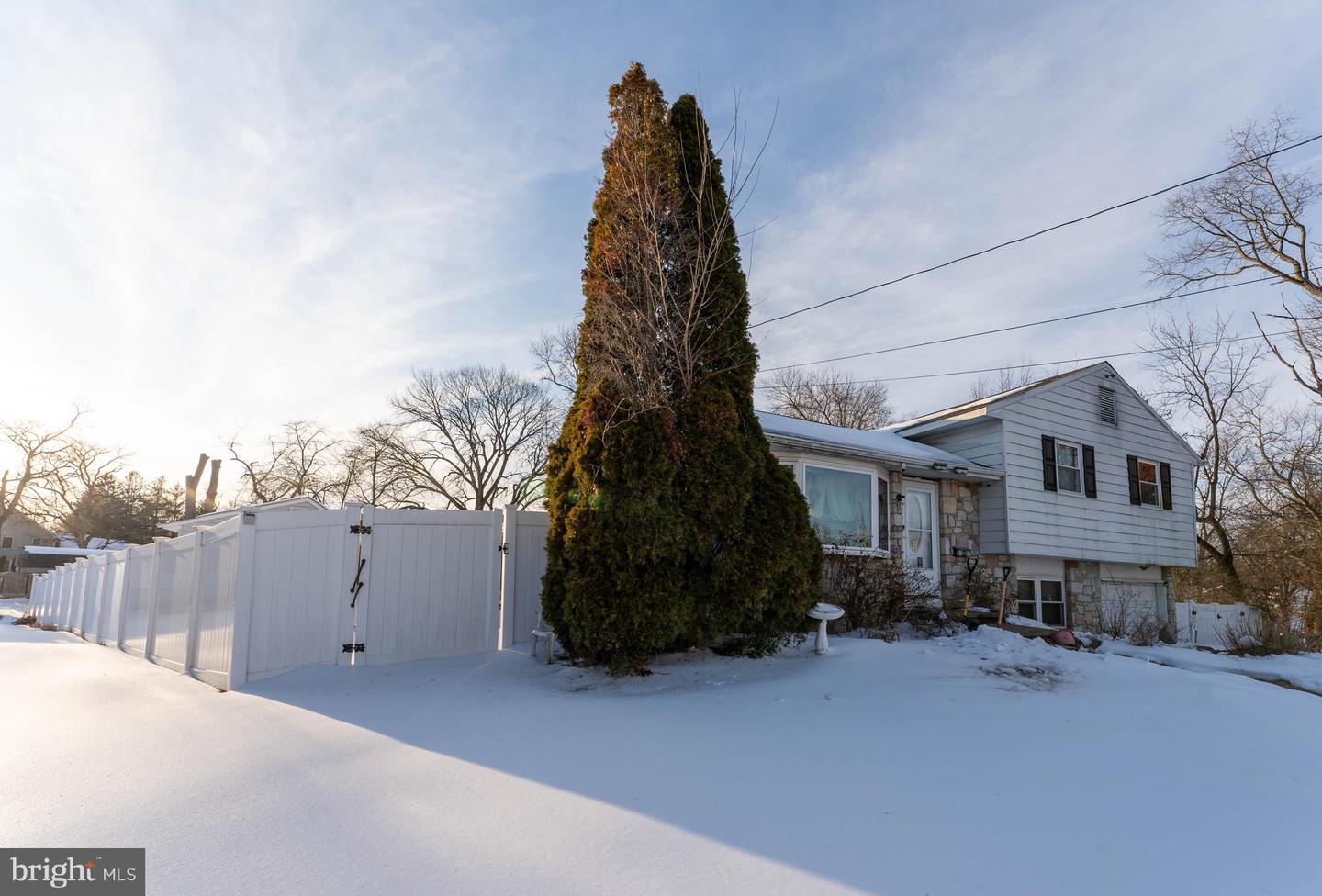 3307 Sheldon Avenue, Bristol