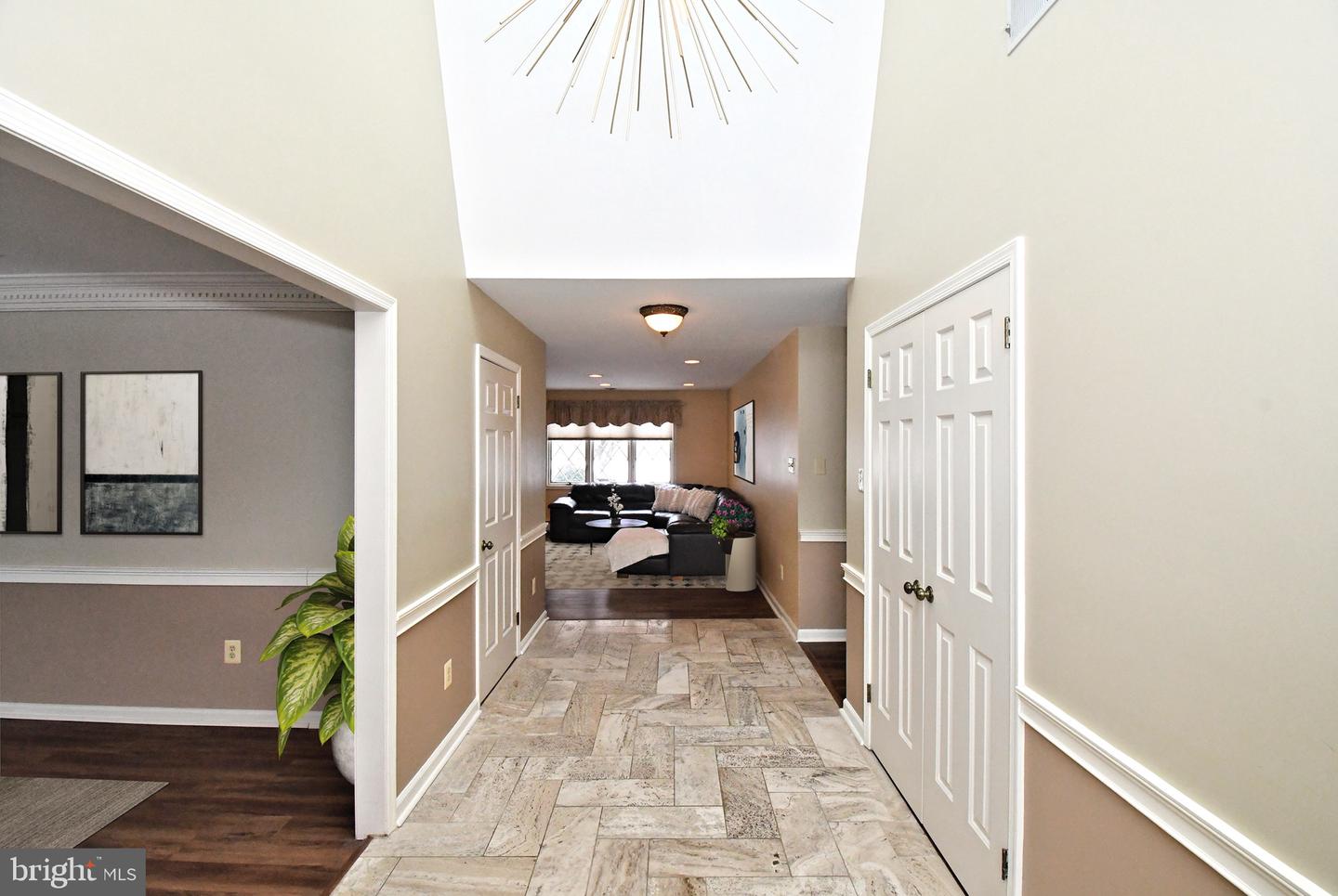 6196 Washington Lane, Bensalem