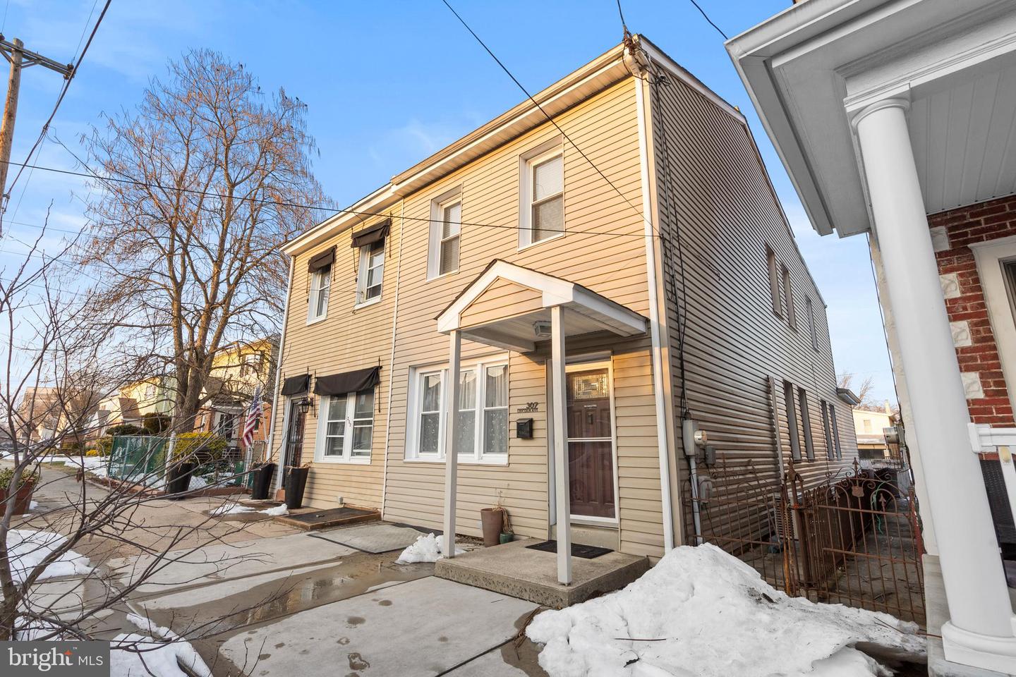 307 Lincoln Avenue, Bristol