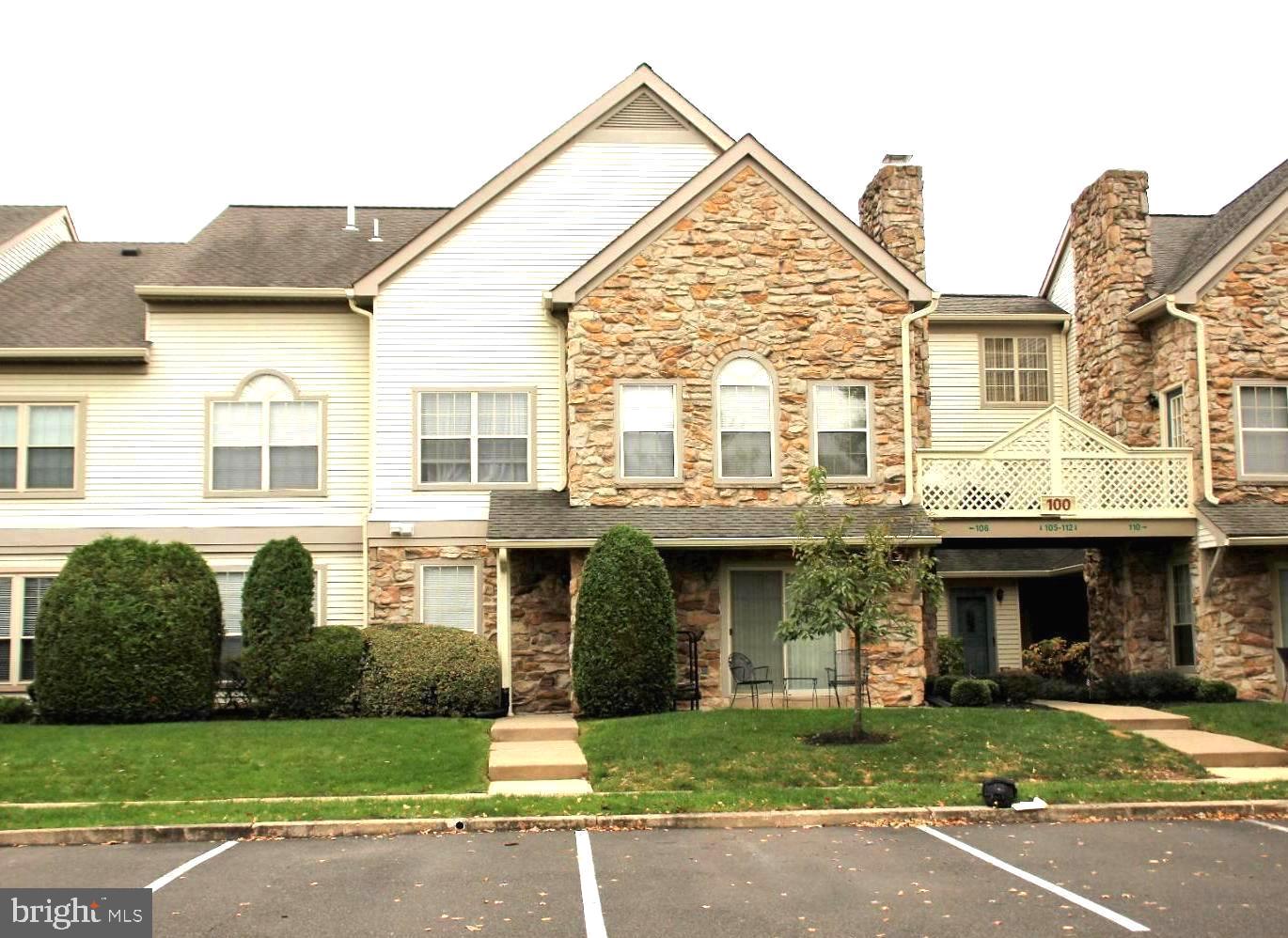 106 Remington Court, Chalfont