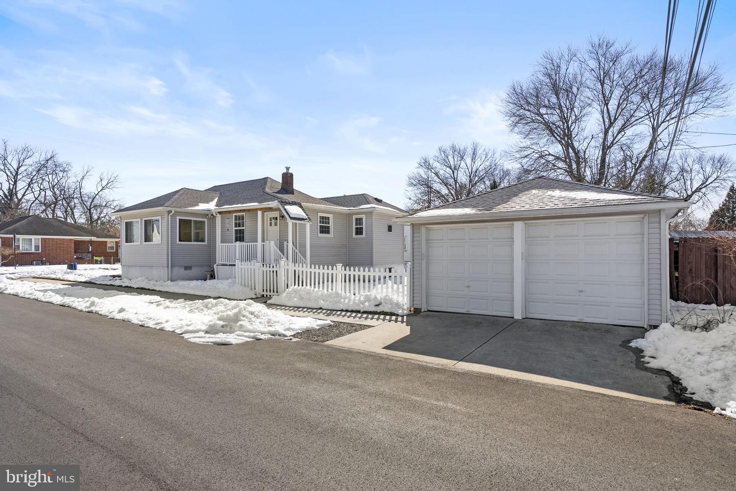 400 Clymer Avenue, Morrisville