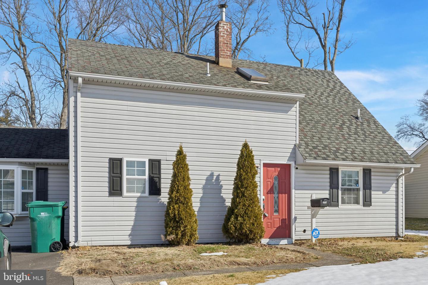 131 Ivy Hill Road, Levittown