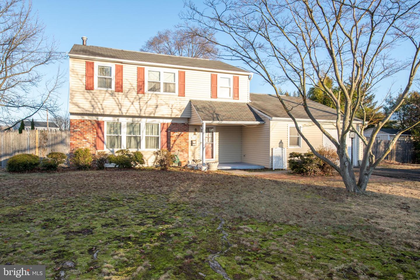 240 Clearfield Circle, Warminster