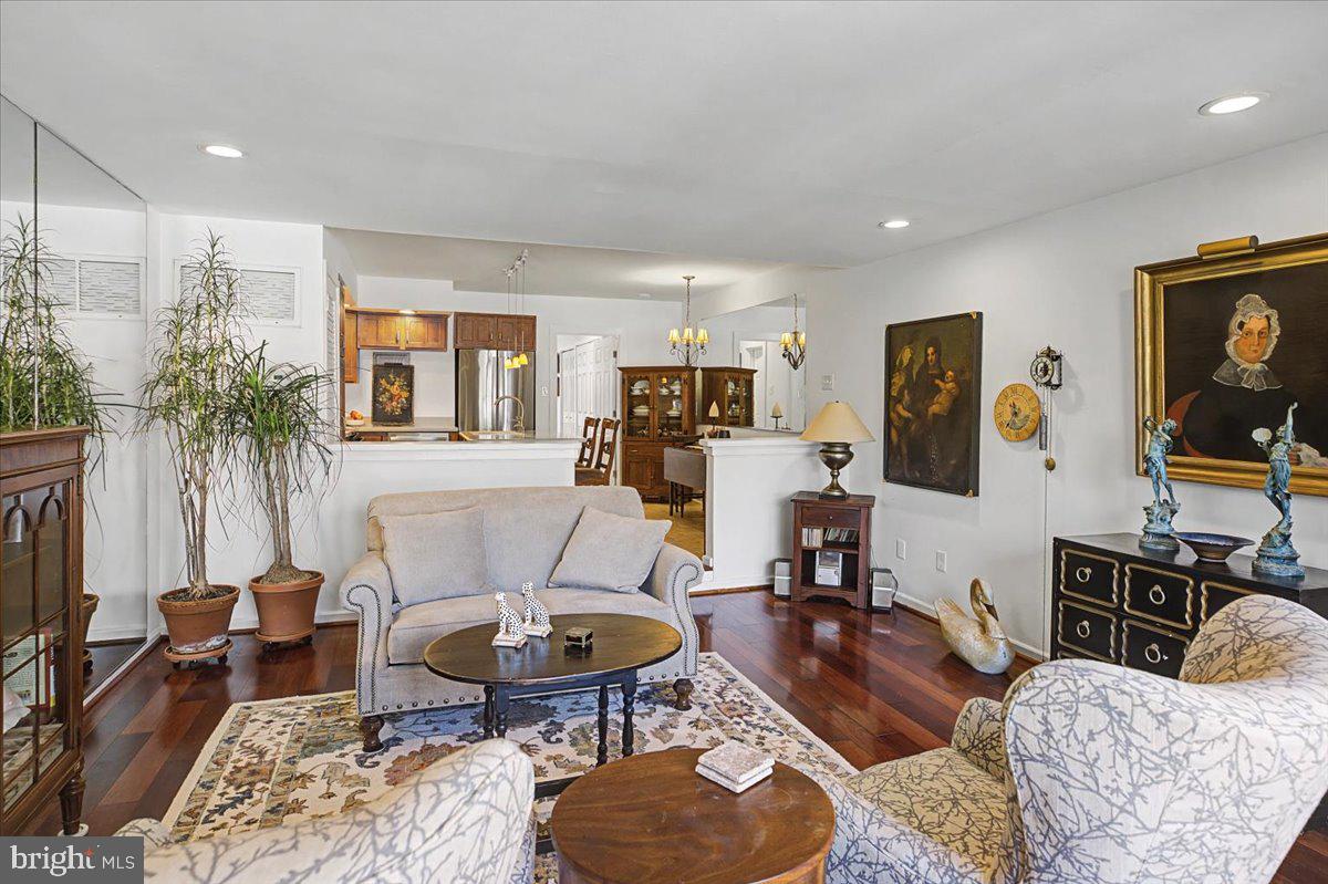 28 Riverhill Way, New Hope