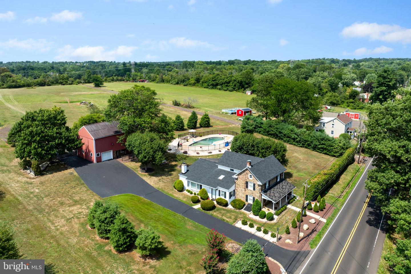 1202 Hilltown Pike, Hilltown