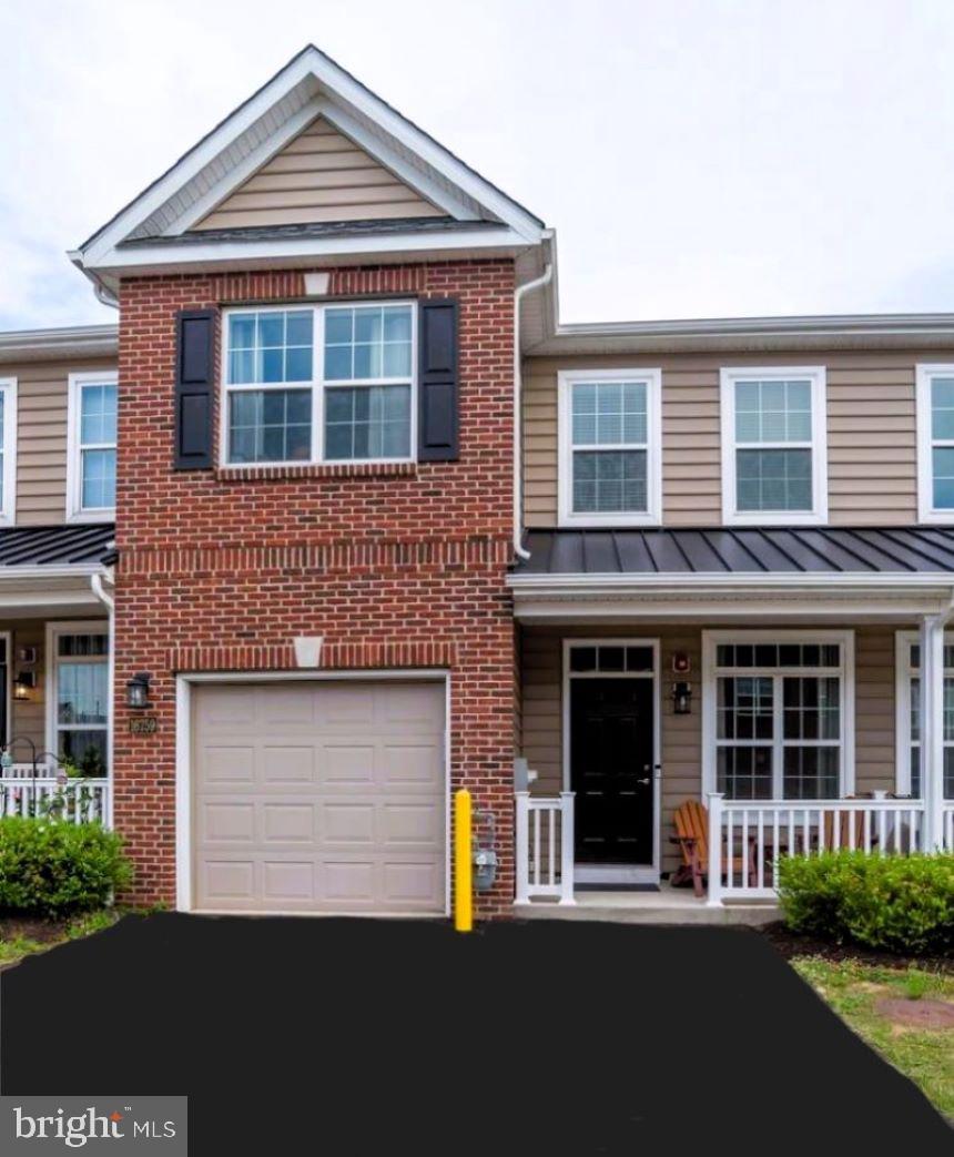 16759 River View Circle, Bristol