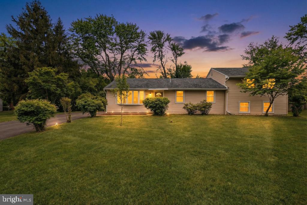 39 Heights Lane, Feasterville Trevose