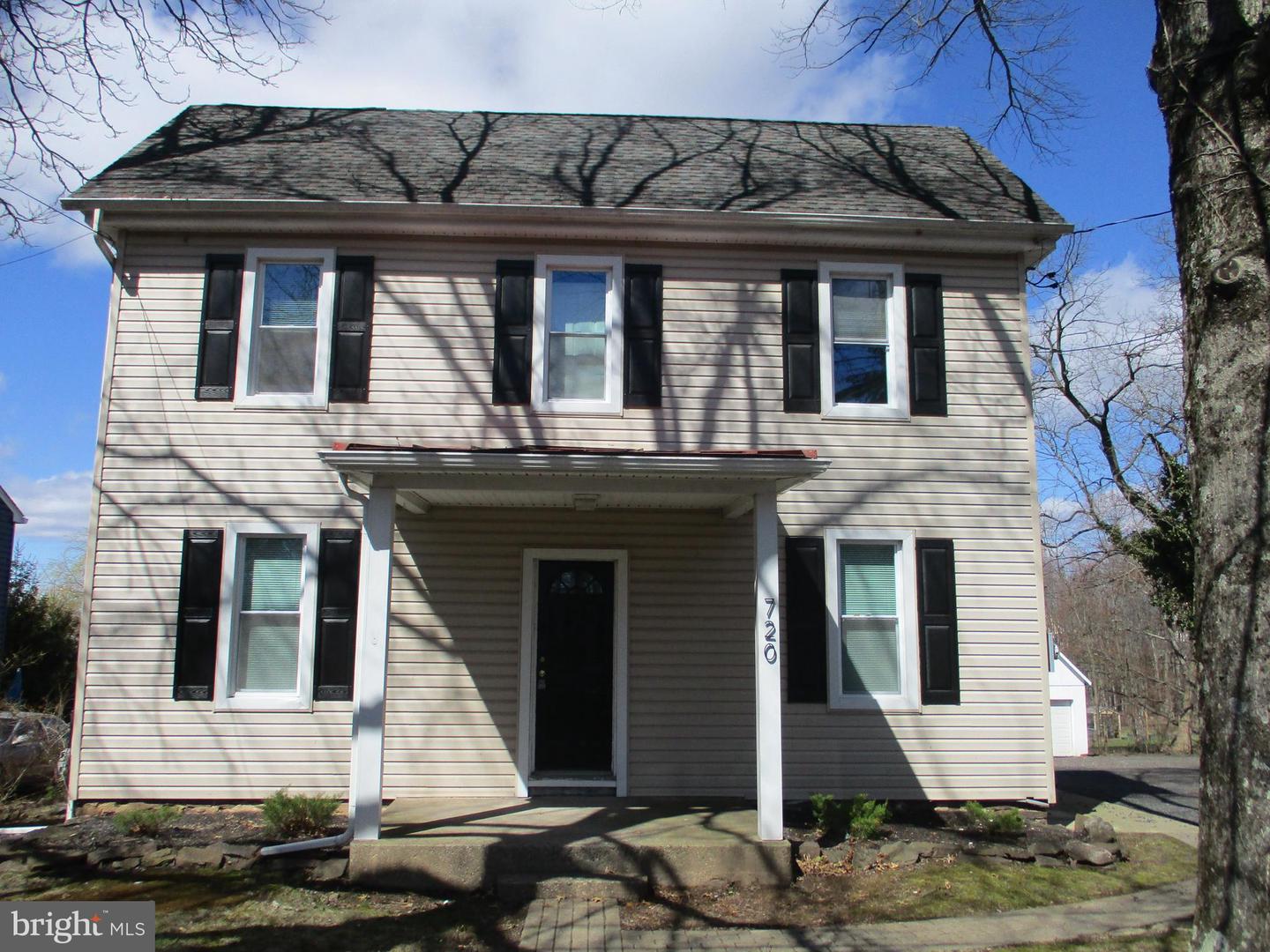 722 Hilltown Pike, Hilltown