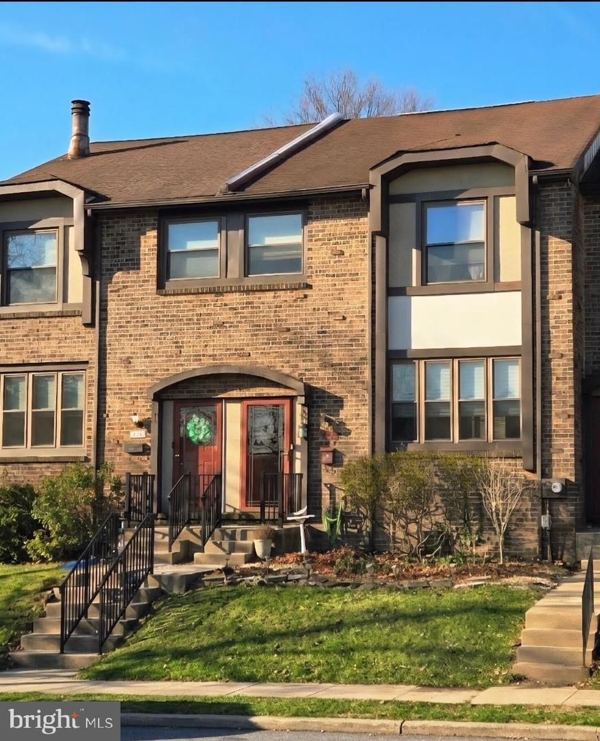 3217 Stockton Place, Southampton