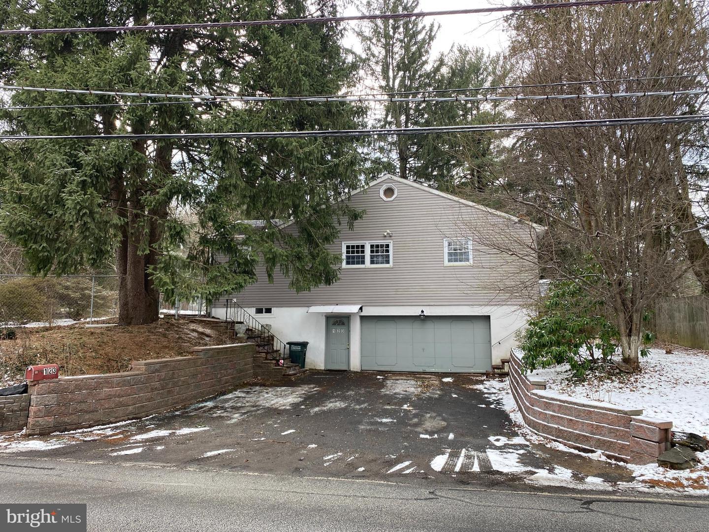 123 E Bristol Road