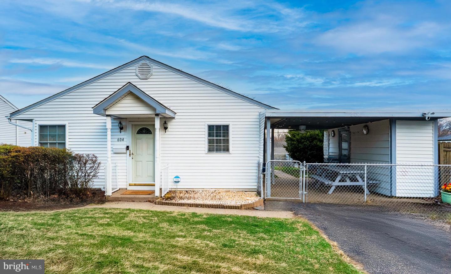 604 Trenton Road, Fairless Hills