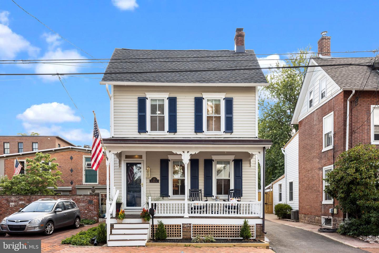 22 E Penn Street, Newtown