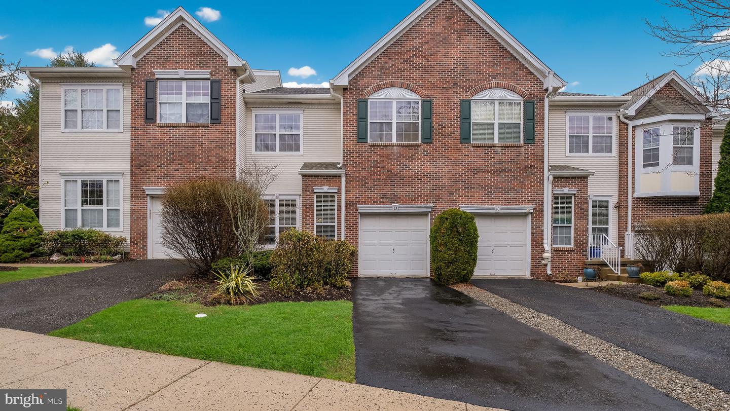 12 Heritage Hills Drive, Washington Crossing