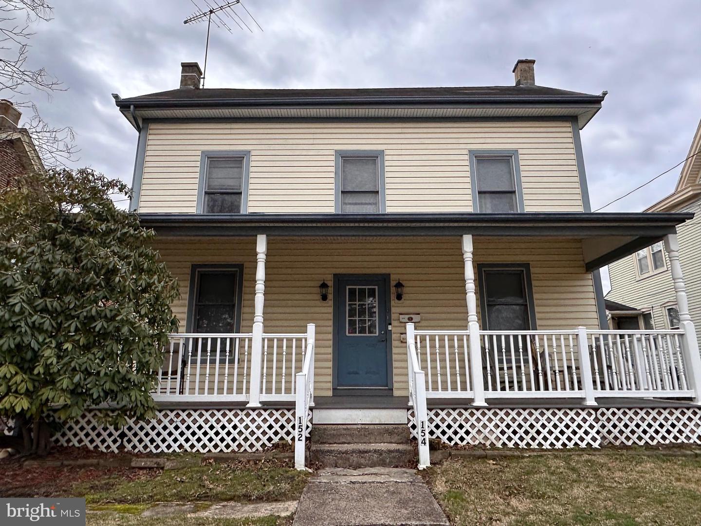 152/154 N Main Street