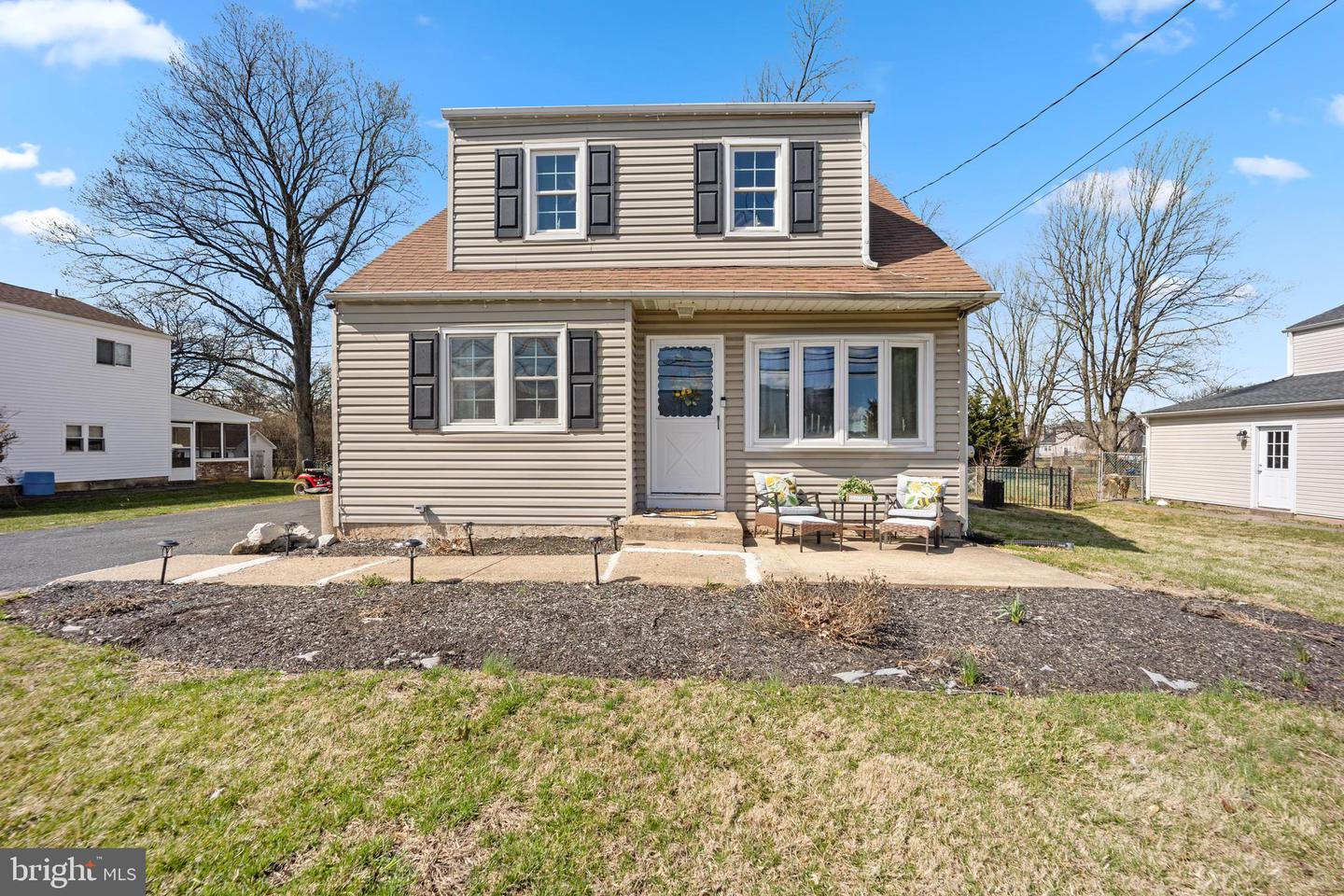 1012 Mearns Road, Warminster