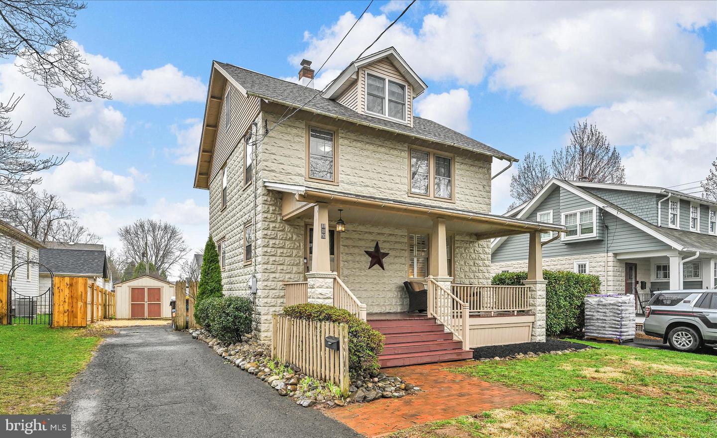 180 N Clinton Street, Doylestown