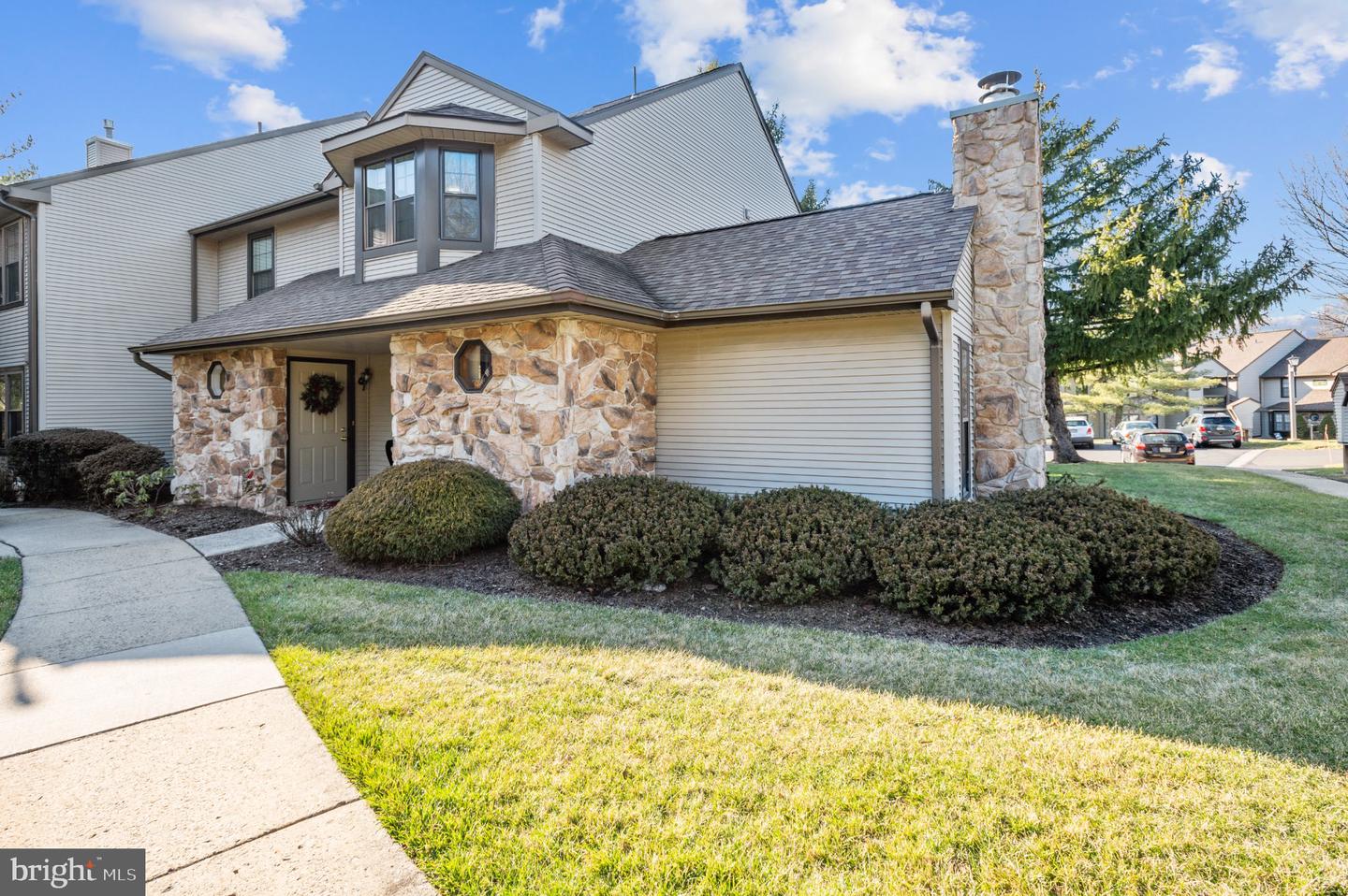 381 Redbud Court #381, Warrington