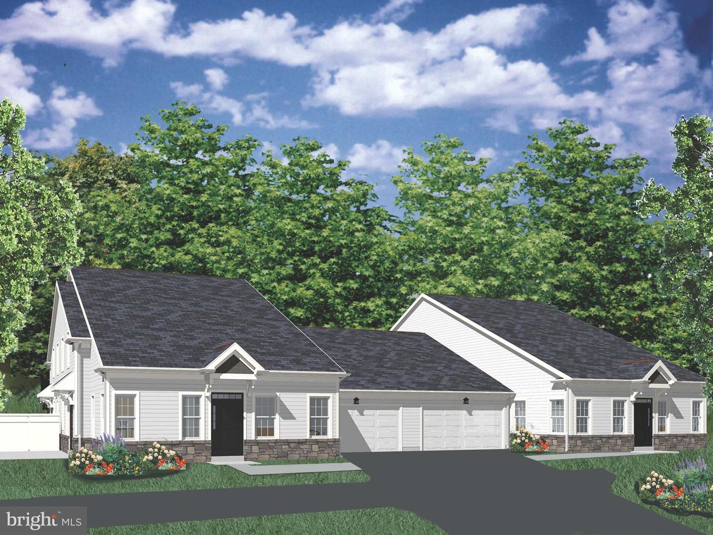 21 Cedar Circle #11