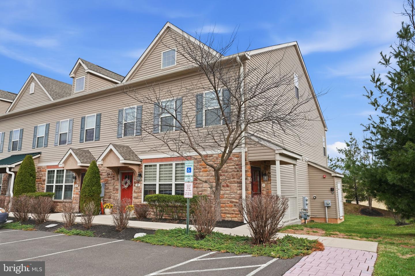 39 Bowman Drive, Feasterville Trevose