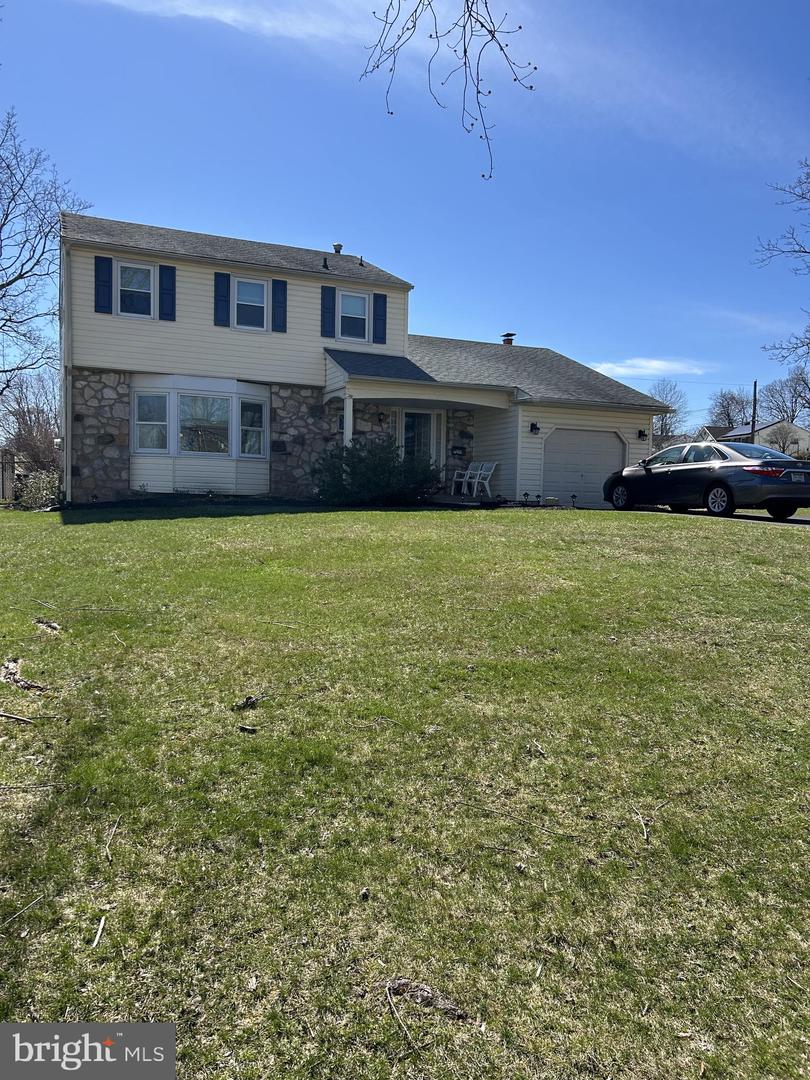 1934 Palomino Drive, Warrington