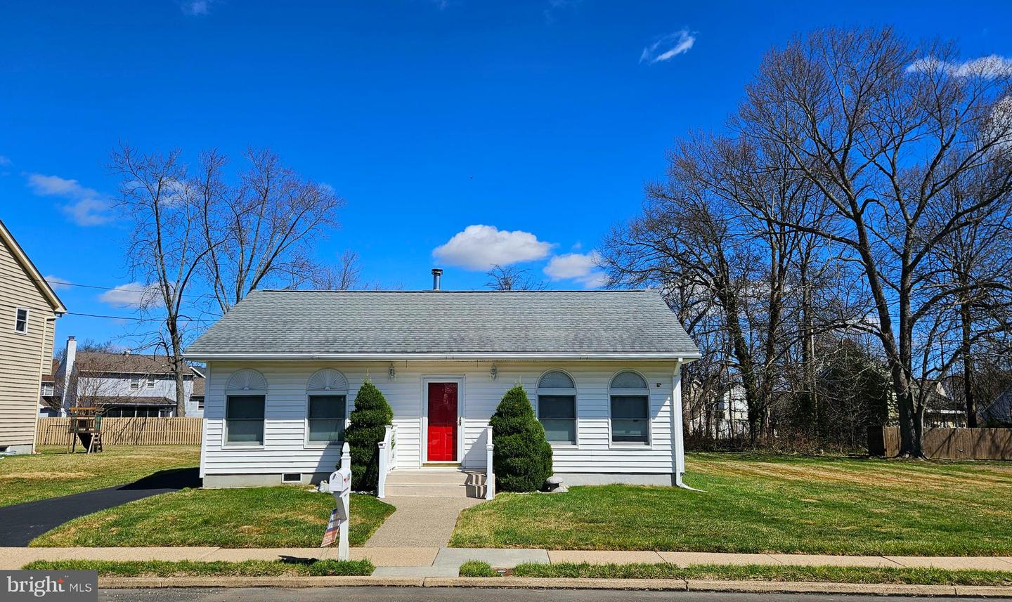 451 Madison Avenue, Langhorne