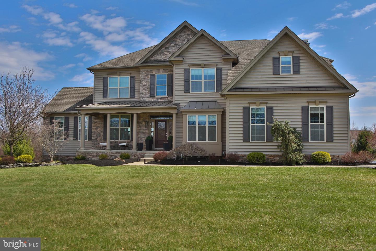 5800 Nash Drive, Pipersville