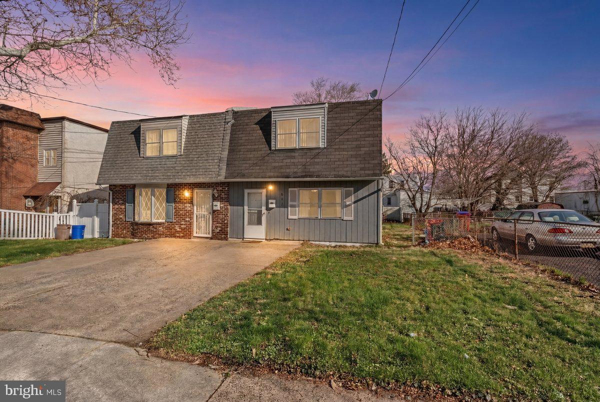 813 4th Avenue, Bristol